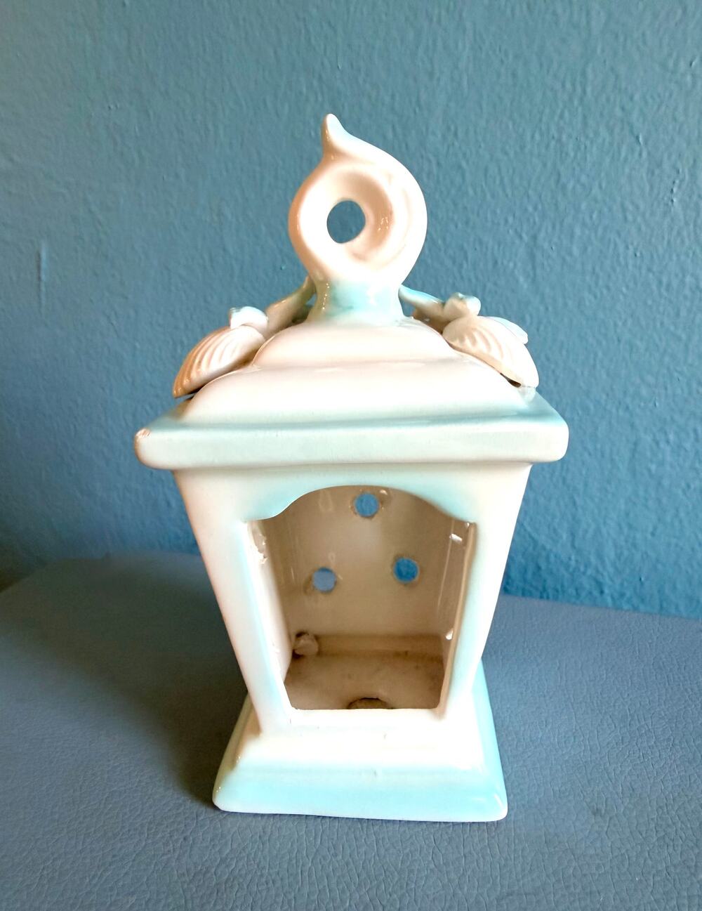 Vintage Capodimonte Italy Mara Bacini Porcelain Lantern, Starfish Seashell